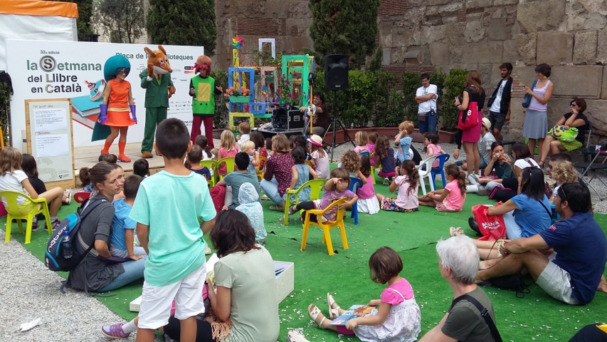 Trobada extraràtica a La Setmana del Llibre en Català