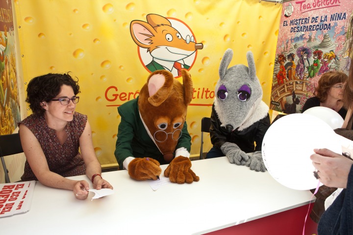 Un Sant Jordi de Bigotis, llibre més extraràtic de Sant Jordi!!