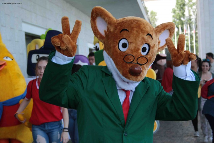 Desfile de Mascotes
